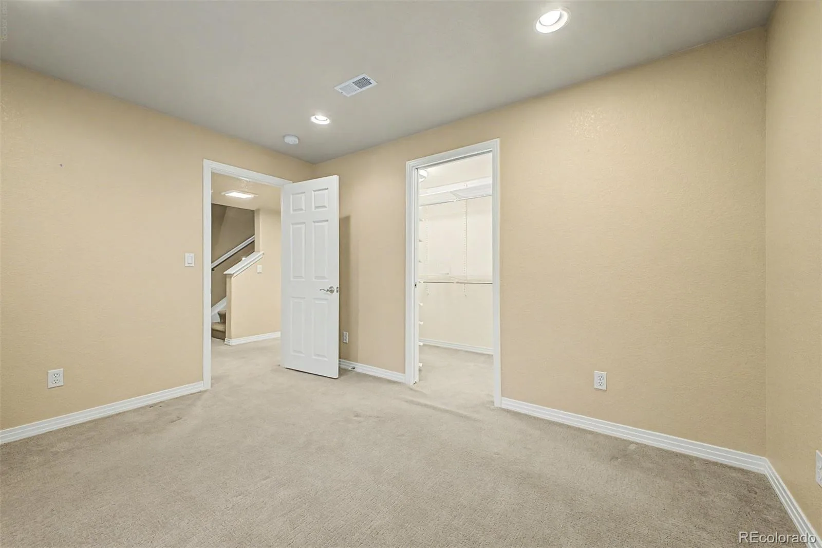 6243 S Blackhawk Court Centennial CO 80111 MLS #REC4035615 06172026213037 1600 32