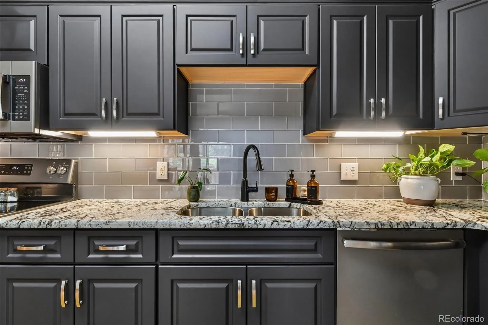 22920 E Roxbury Drive #E Aurora CO 80016 MLS #REC4037257 05282026140714 1600 12