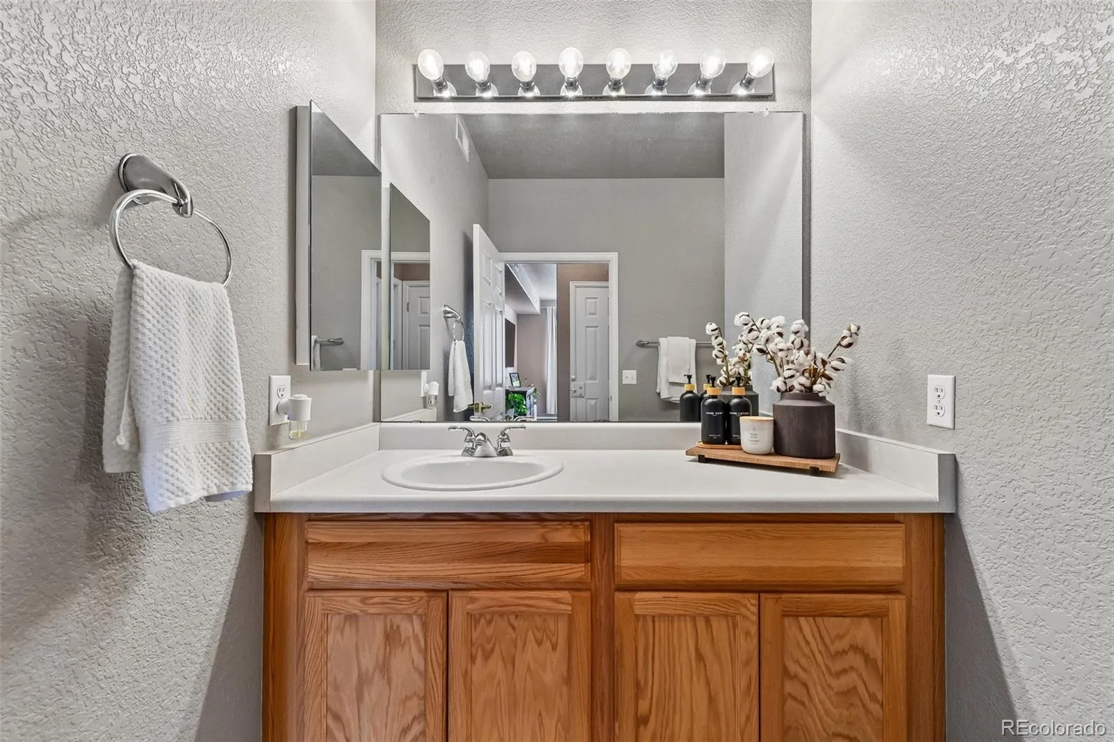 22920 E Roxbury Drive #E Aurora CO 80016 MLS #REC4037257 05282026140714 1600 24
