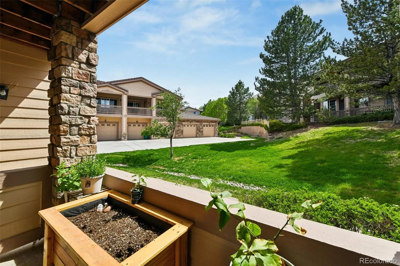 22920 E Roxbury Drive #E Aurora CO 80016 MLS #REC4037257 05282026140714 1600 26