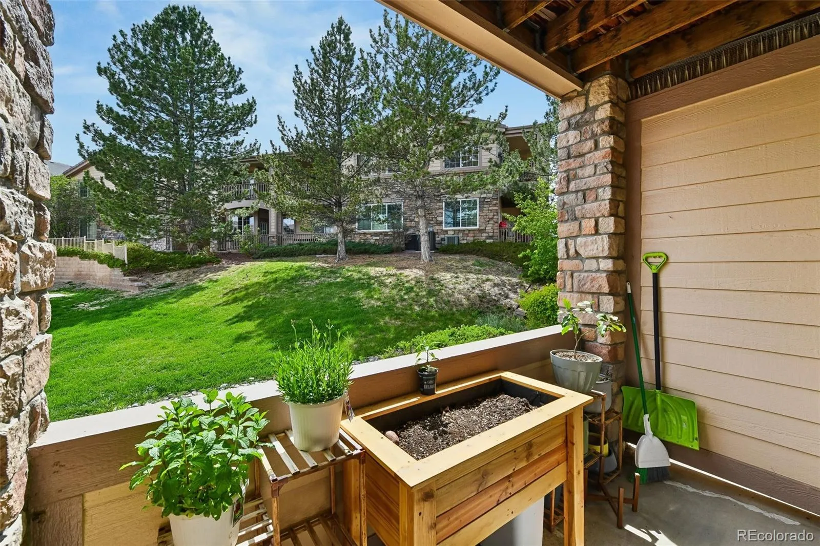 22920 E Roxbury Drive #E Aurora CO 80016 MLS #REC4037257 05282026140714 1600 27