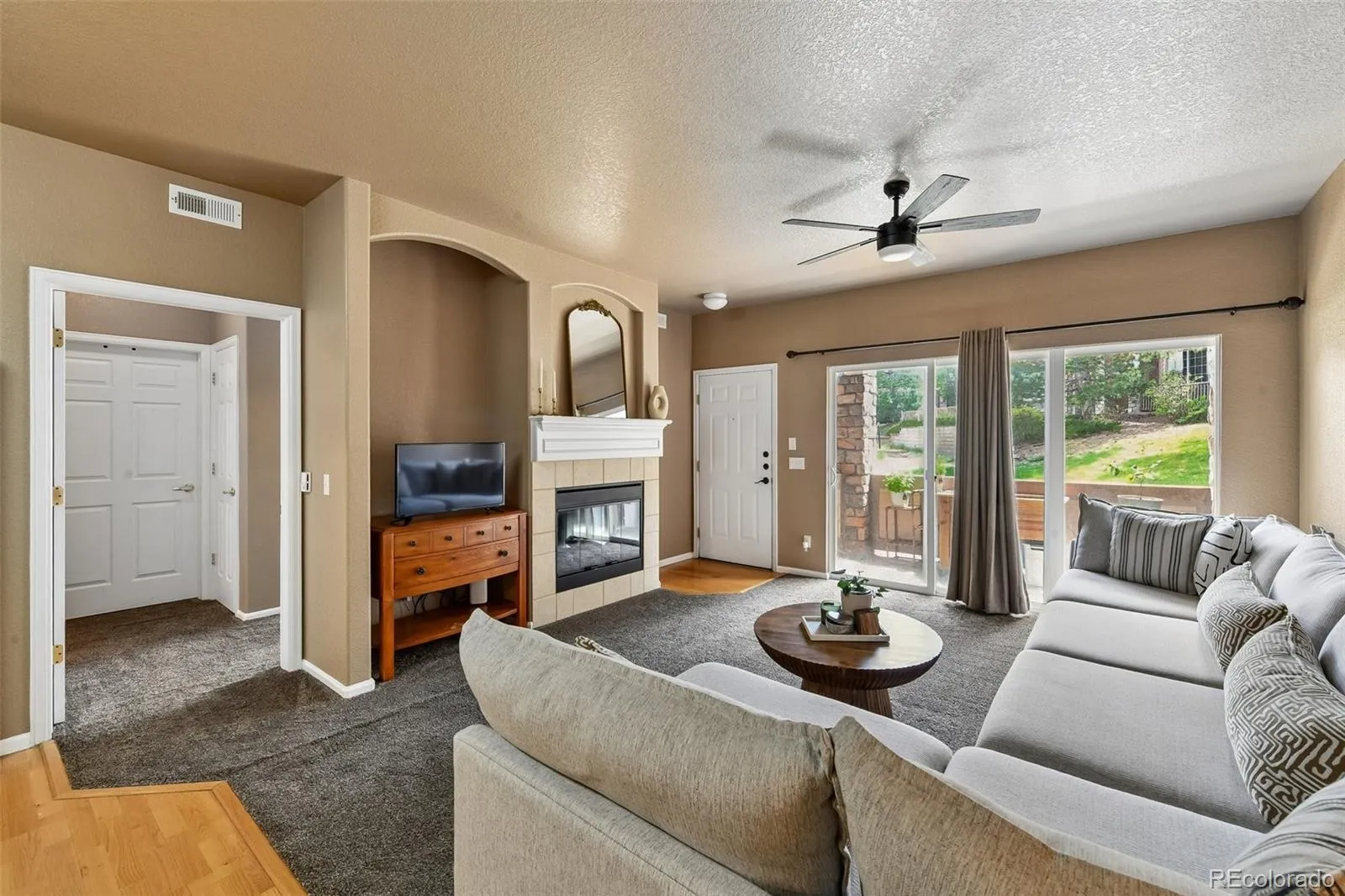 22920 E Roxbury Drive #E Aurora CO 80016 MLS #REC4037257 05282026140714 1600 7