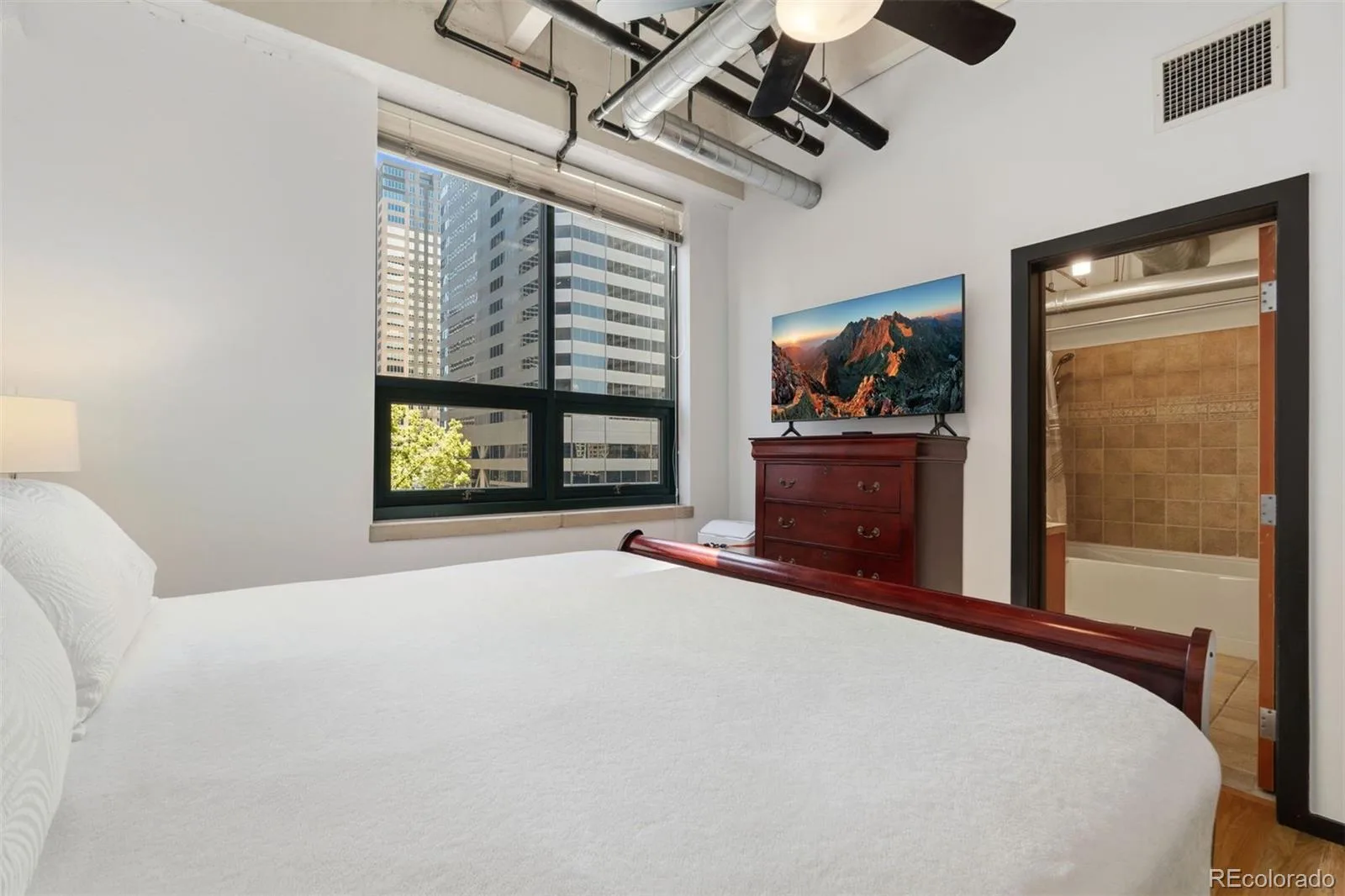 1800 Lawrence Street #406 Denver CO 80202 | MLS #REC4037543 10152026194727 1600 8