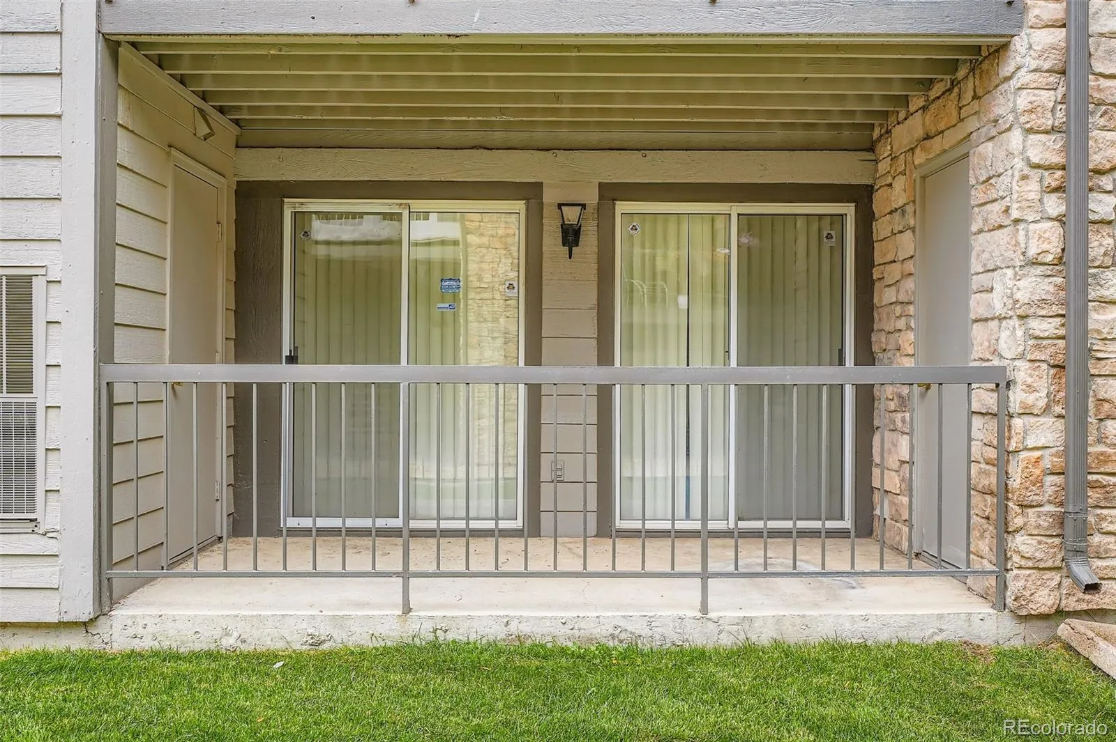 2575 S Syracuse Way #B107 Denver CO 80231 MLS #REC4037793 05052026040206 1600 15