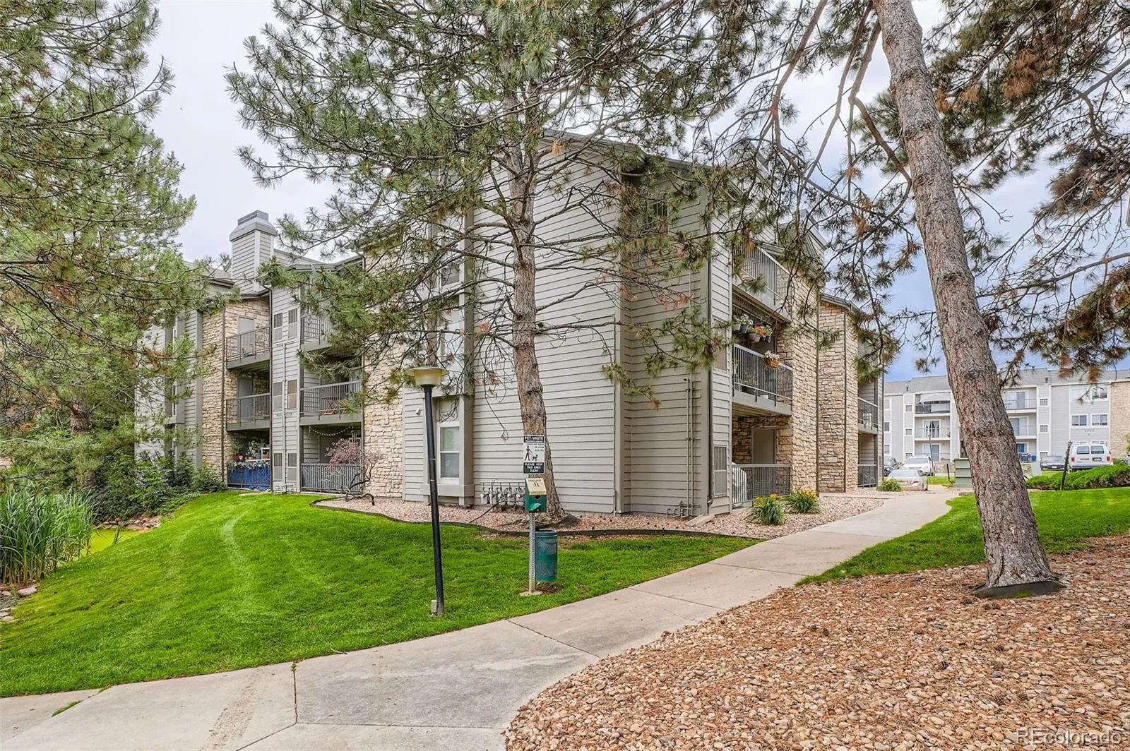 2575 S Syracuse Way #B107 Denver CO 80231 MLS #REC4037793 05052026040206 1600 22