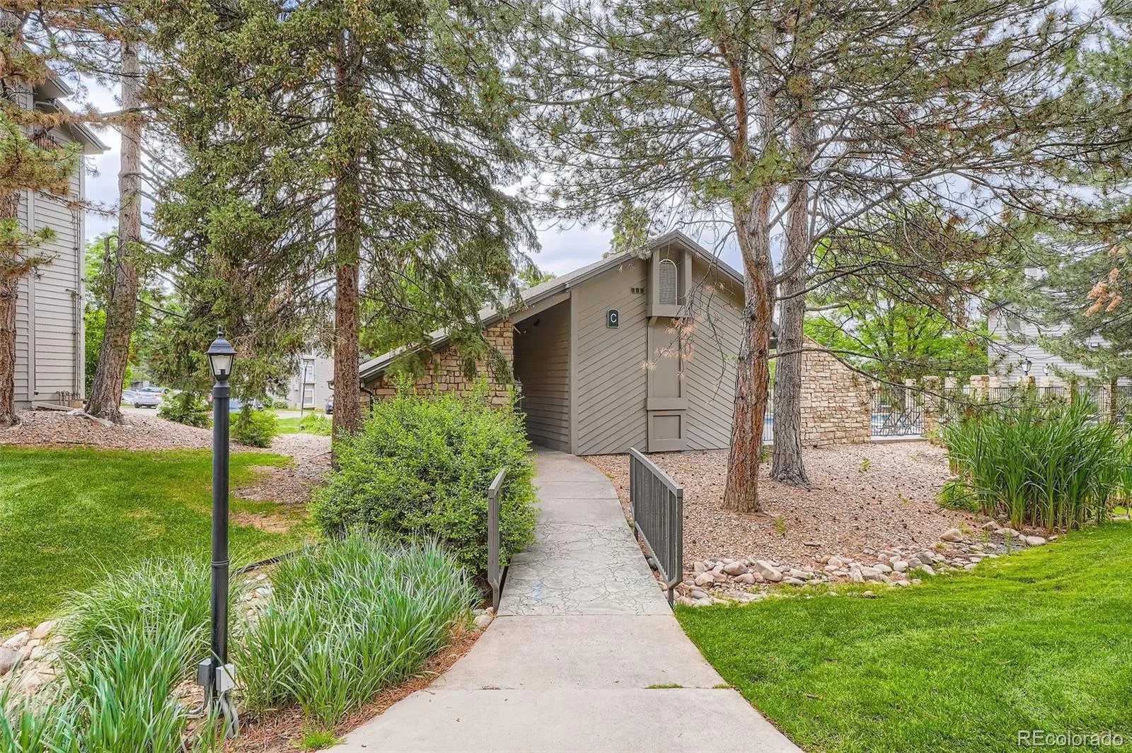 2575 S Syracuse Way #B107 Denver CO 80231 MLS #REC4037793 05052026040206 1600 23