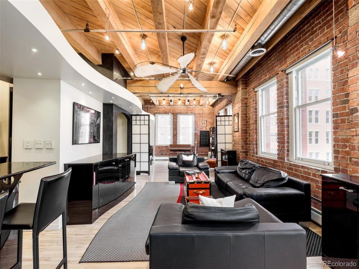 MLS #REC4039535 image #0