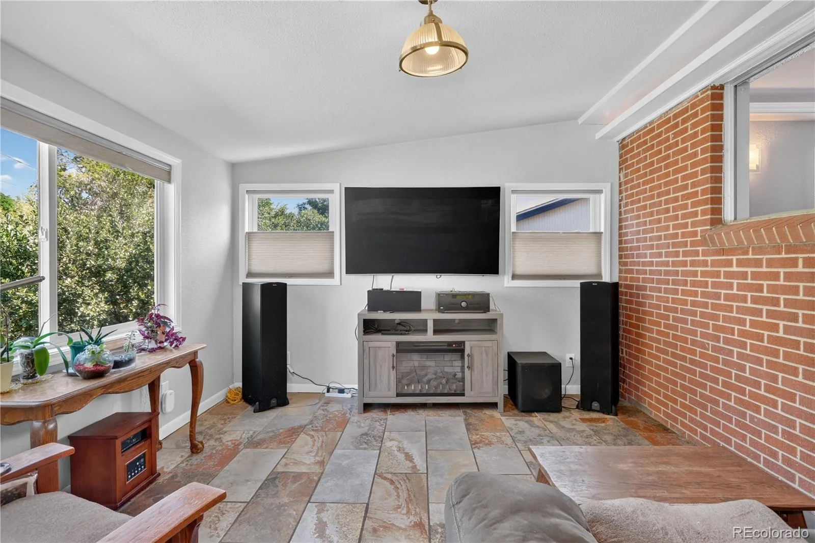 4977 S Perry Street Littleton CO 80123 | MLS #REC4039843 08192026225405 1600 14