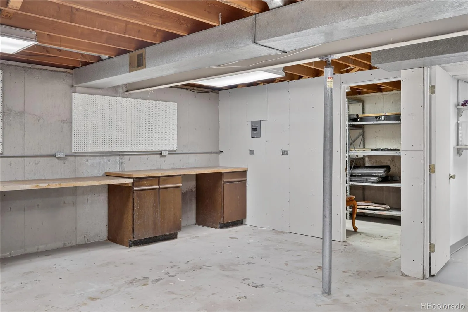 4977 S Perry Street Littleton CO 80123 | MLS #REC4039843 08192026225405 1600 31