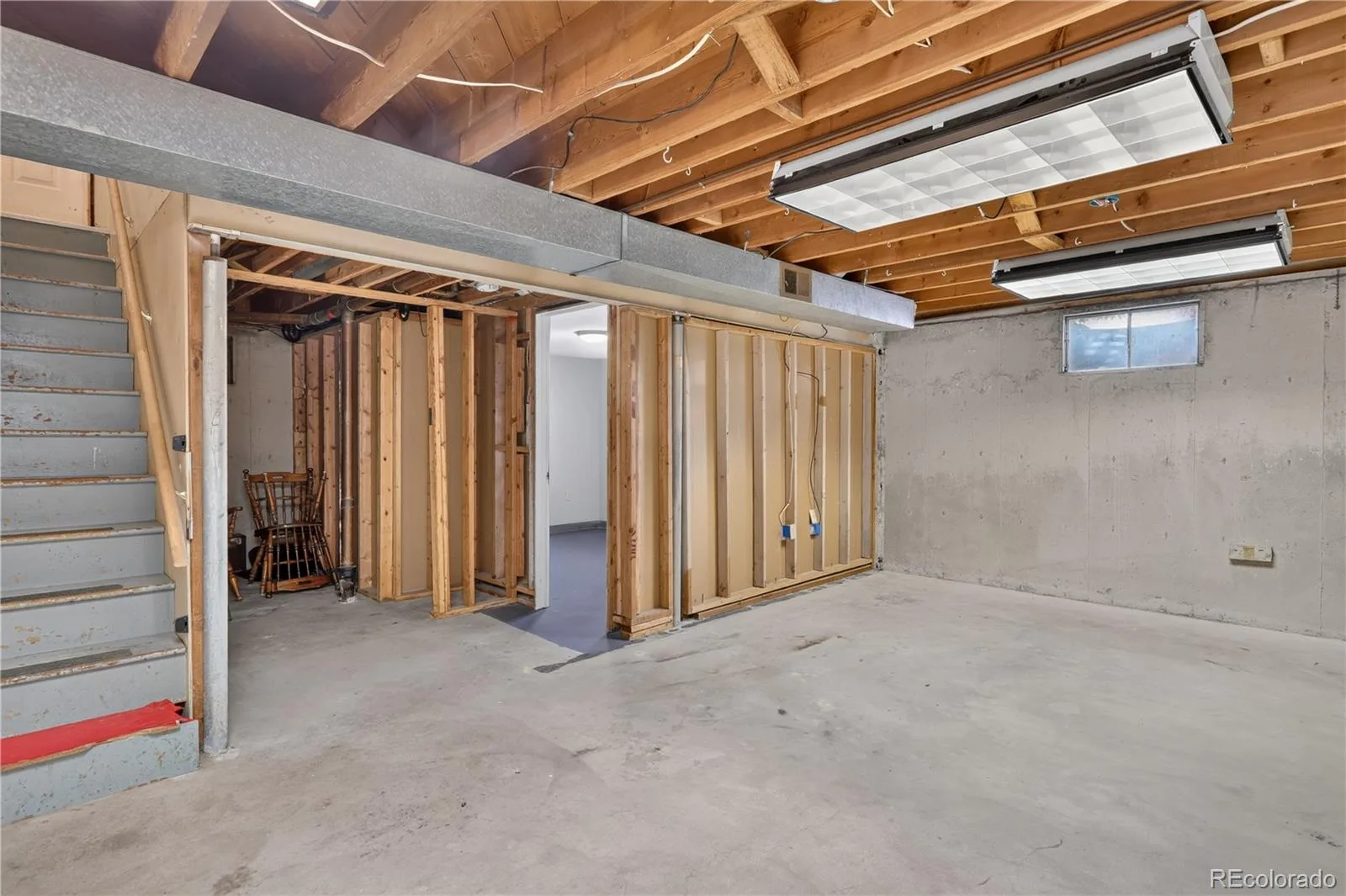 4977 S Perry Street Littleton CO 80123 | MLS #REC4039843 08192026225405 1600 32