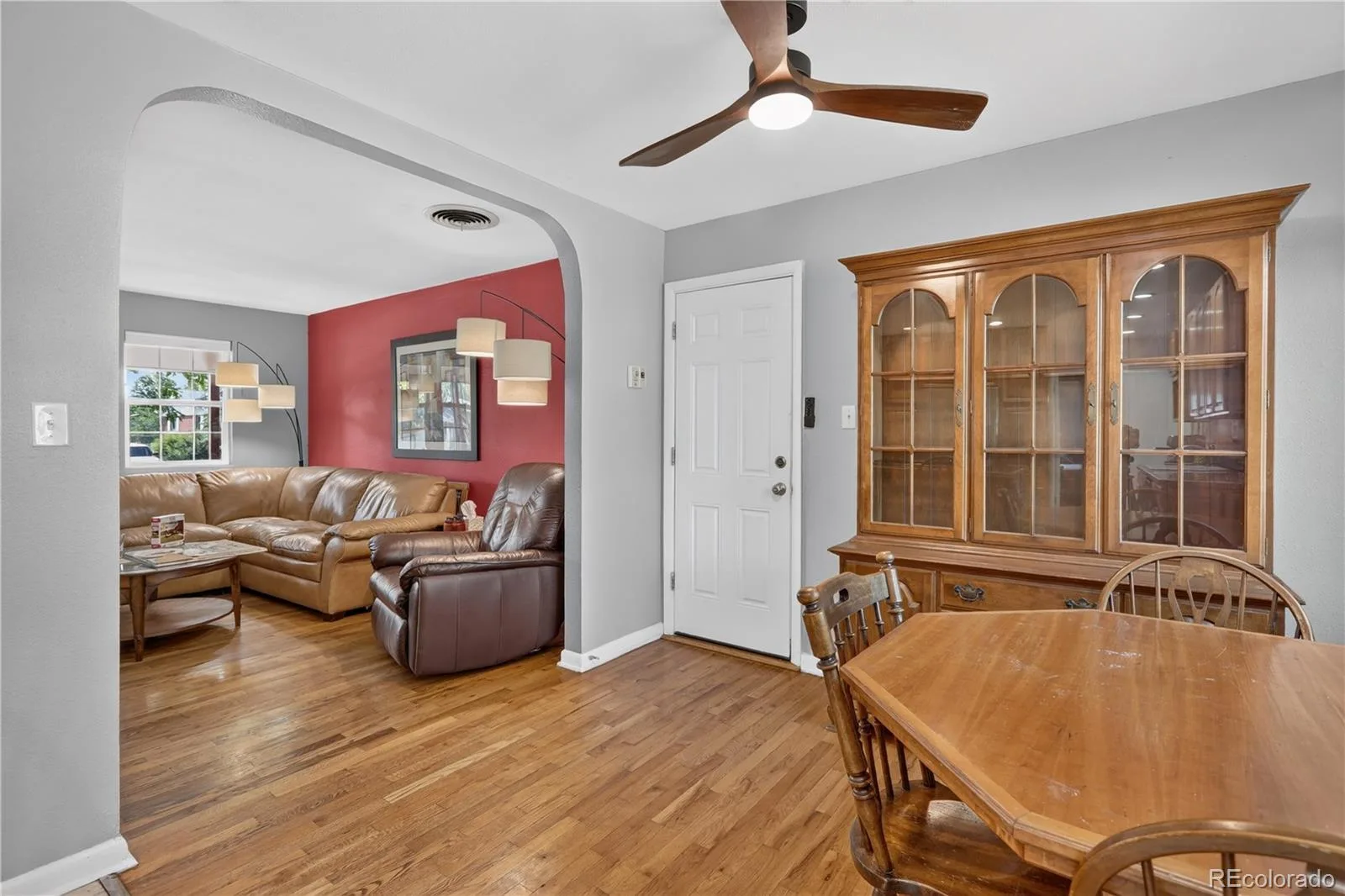 4977 S Perry Street Littleton CO 80123 | MLS #REC4039843 08192026225405 1600 8