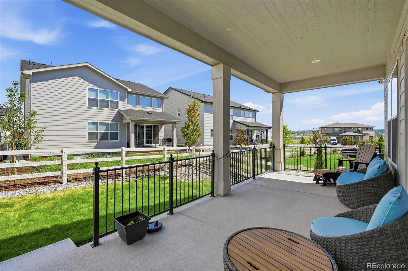 5925 La Posada Place Parker CO 80134 MLS #REC4040527 05222026220522 1600 26