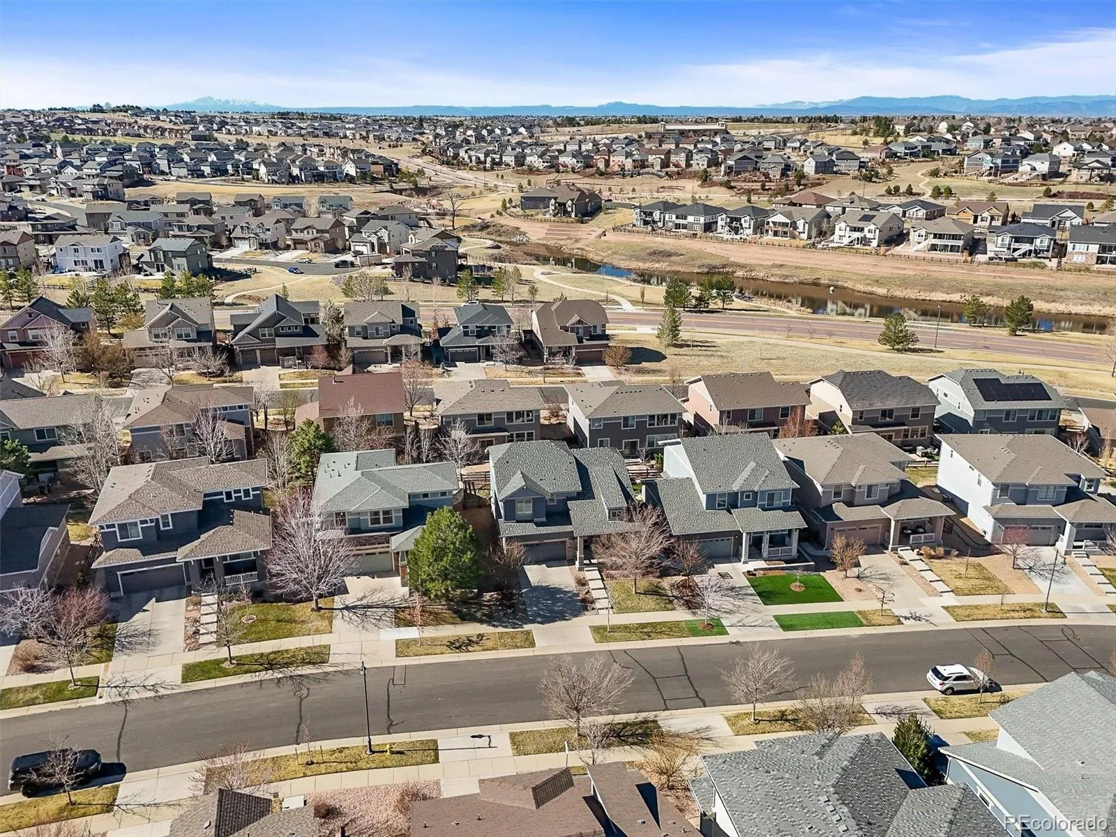 26890 E Roxbury Place Aurora CO 80016 MLS #REC4040806 07132026182428 1600 36