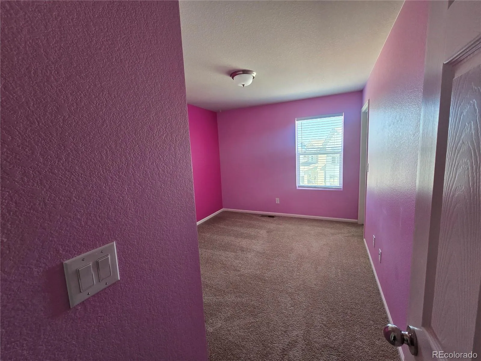 15701 Bolling Drive Denver CO 80239 MLS #REC4040914 05092026054514 1600 13