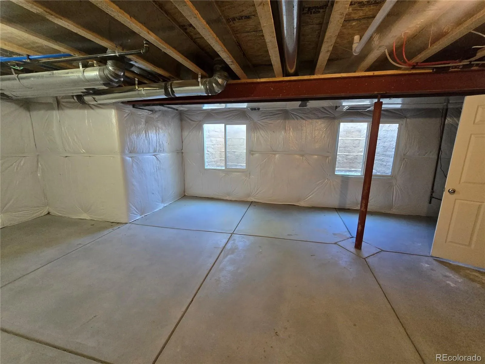 15701 Bolling Drive Denver CO 80239 MLS #REC4040914 05092026054514 1600 16