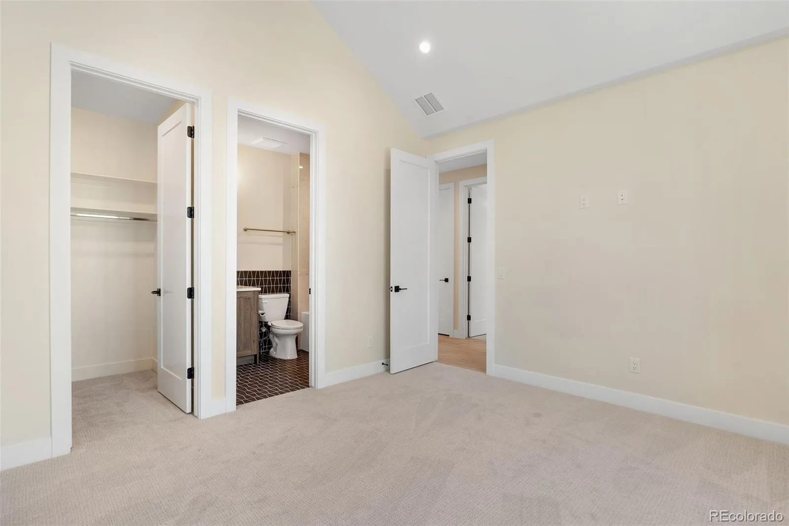 1847 S Clarkson Street Denver CO 80210 MLS #REC4042167 05142026075208 1600 39