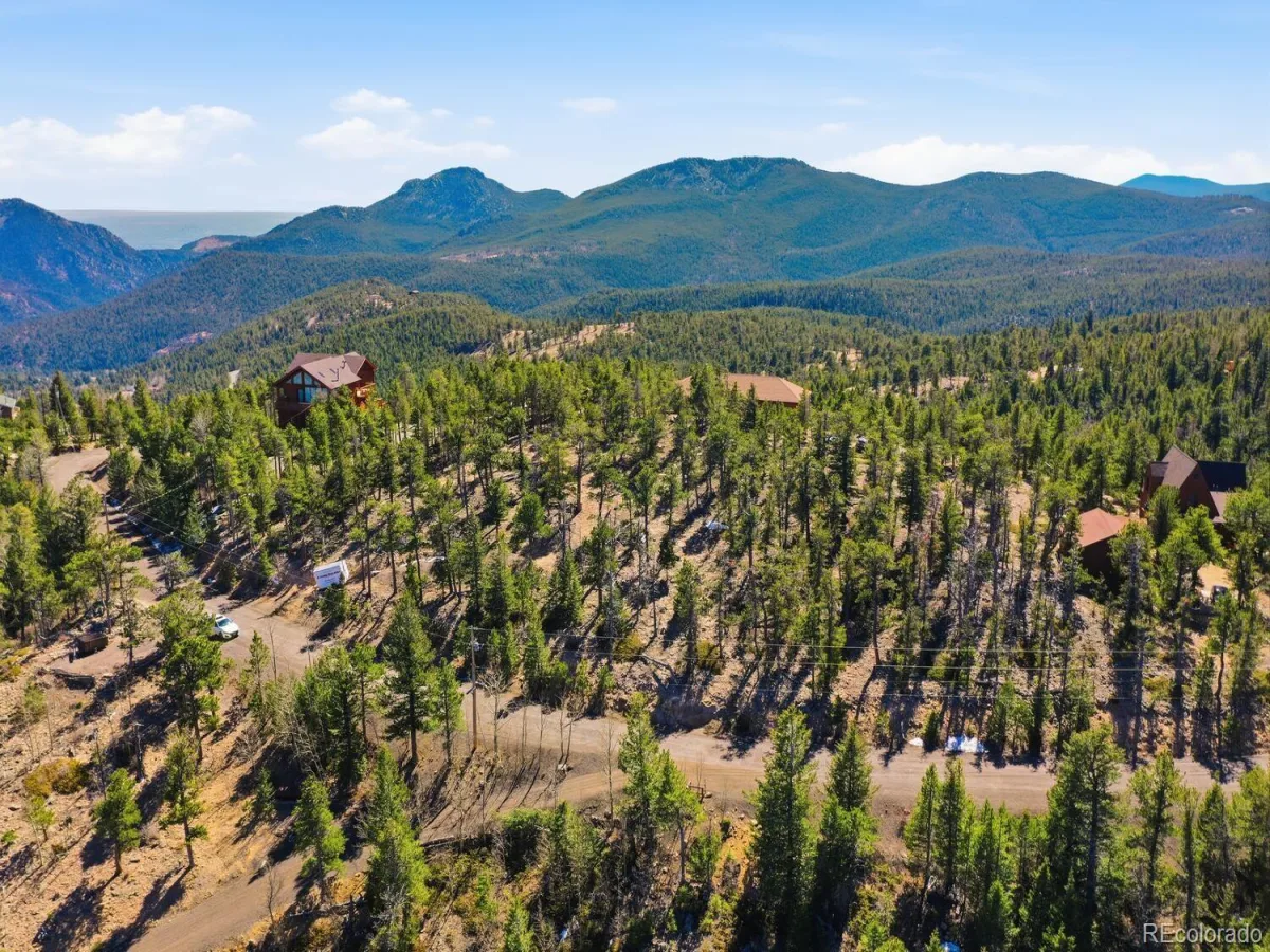 33149 Janelle Circle Golden CO 80403 | MLS #REC4043750 08122026163753 1200 15