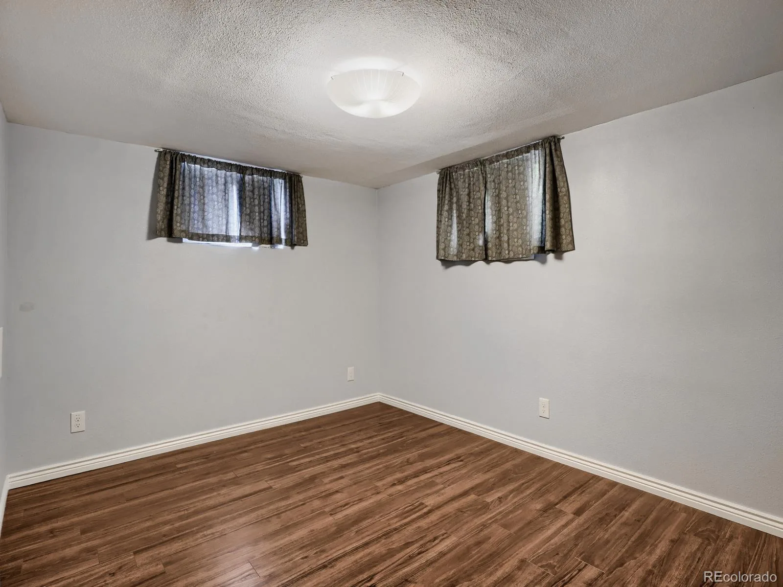 1009 Kenton Street Aurora CO 80010 MLS #REC4044179 06292026171950 1600 23