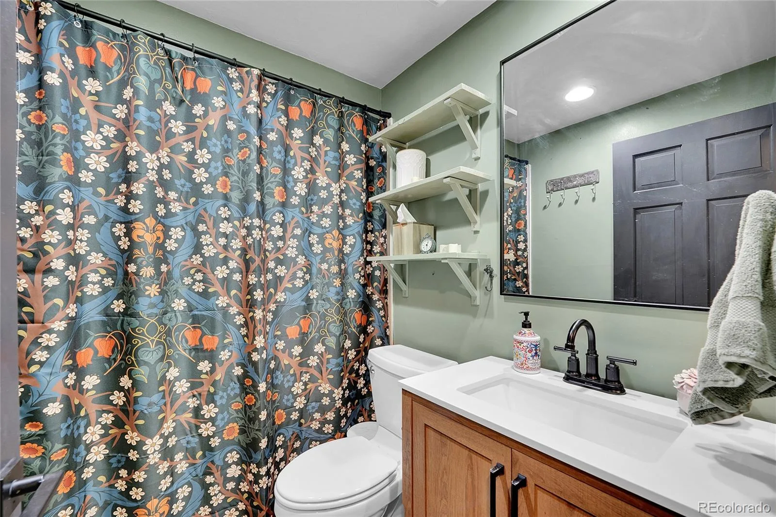 5649 Quinlin Court Parker CO 80134 MLS #REC4045692 06012026132414 1600 33
