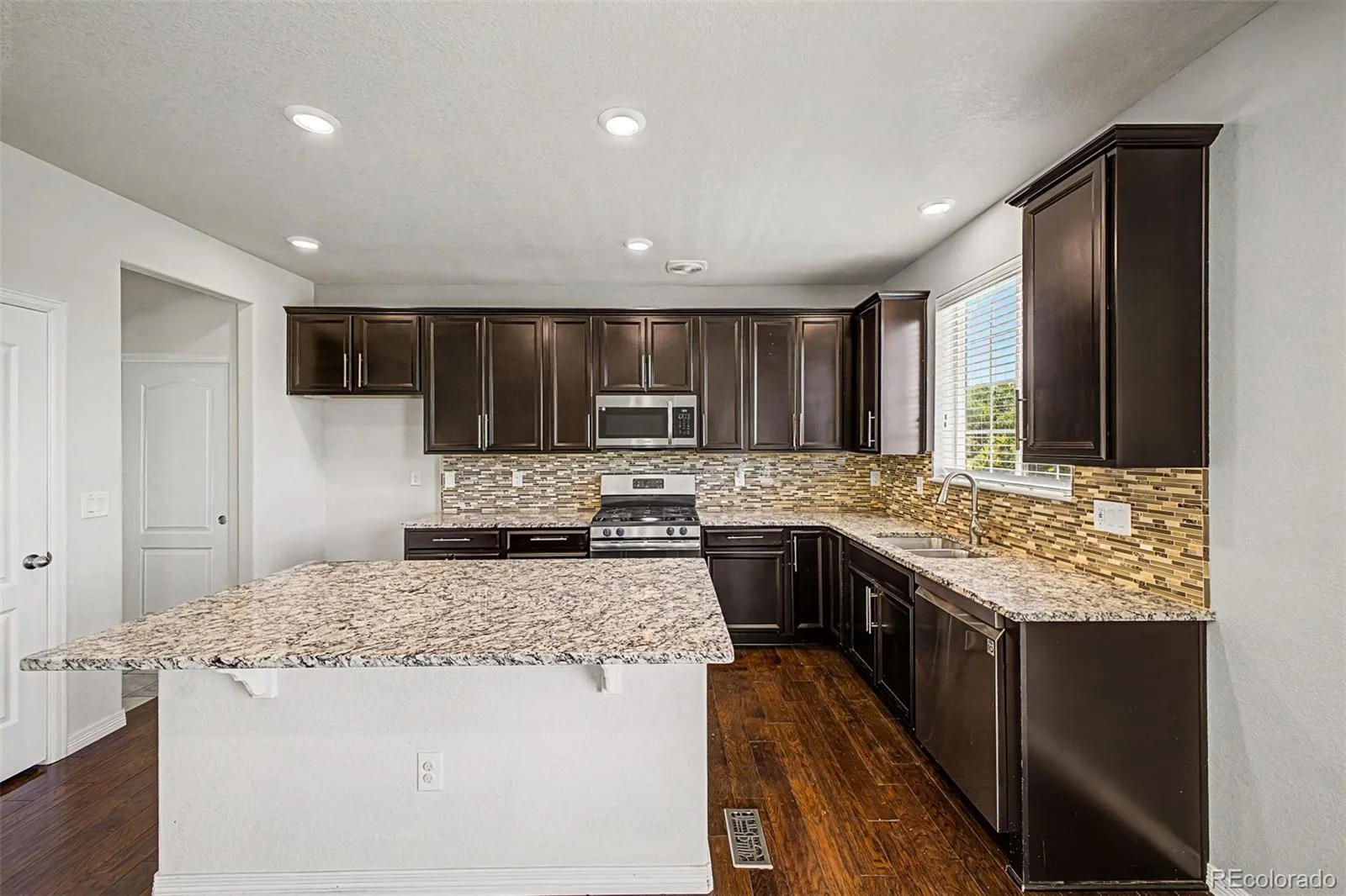20936 E Duke Place Aurora CO 80013 MLS #REC4046510 06182026232858 1600 14