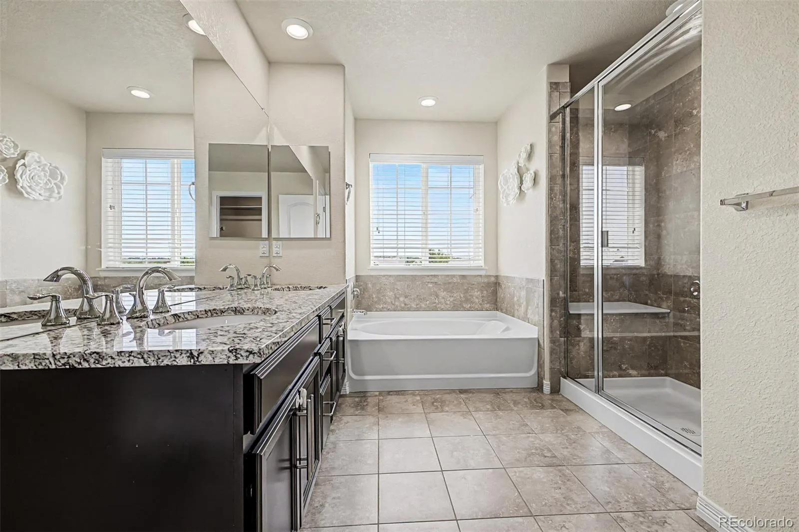 20936 E Duke Place Aurora CO 80013 MLS #REC4046510 06182026232858 1600 22