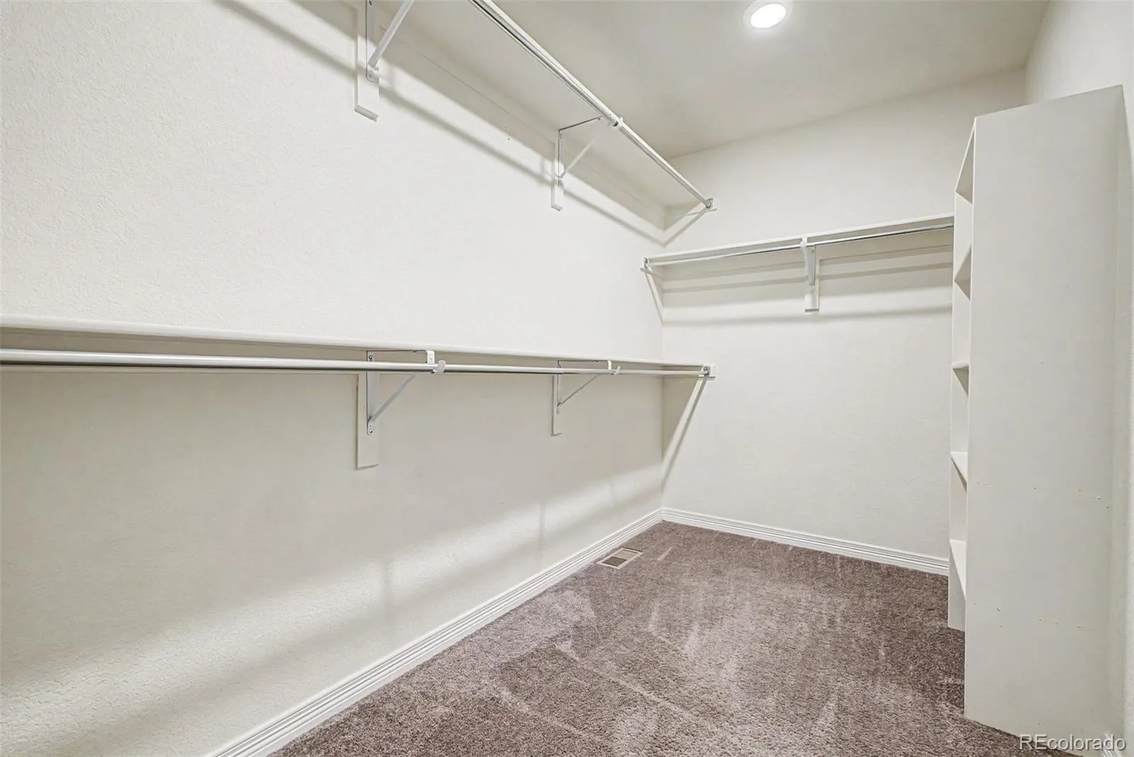 20936 E Duke Place Aurora CO 80013 MLS #REC4046510 06182026232858 1600 24