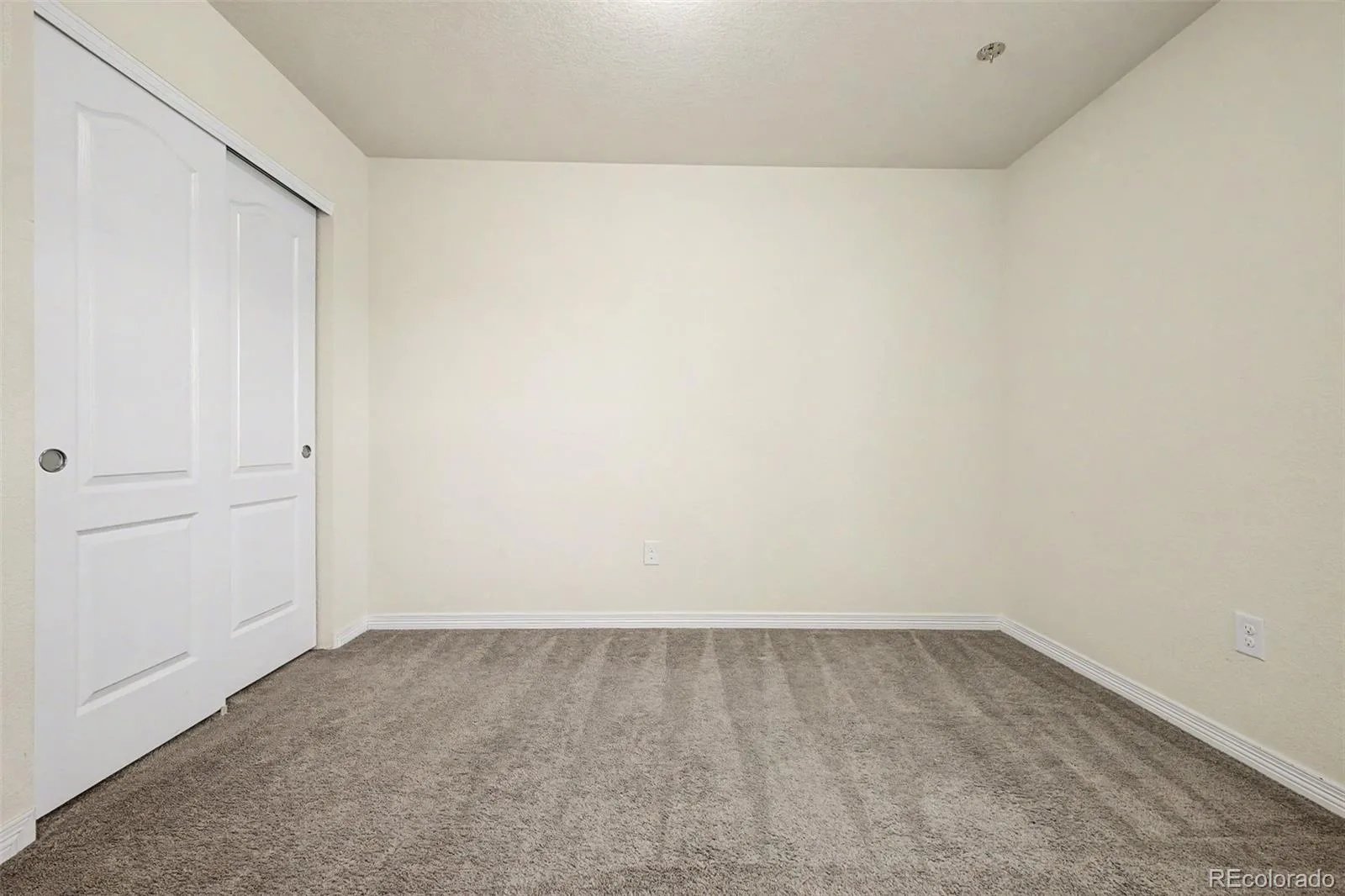 20936 E Duke Place Aurora CO 80013 MLS #REC4046510 06182026232858 1600 27