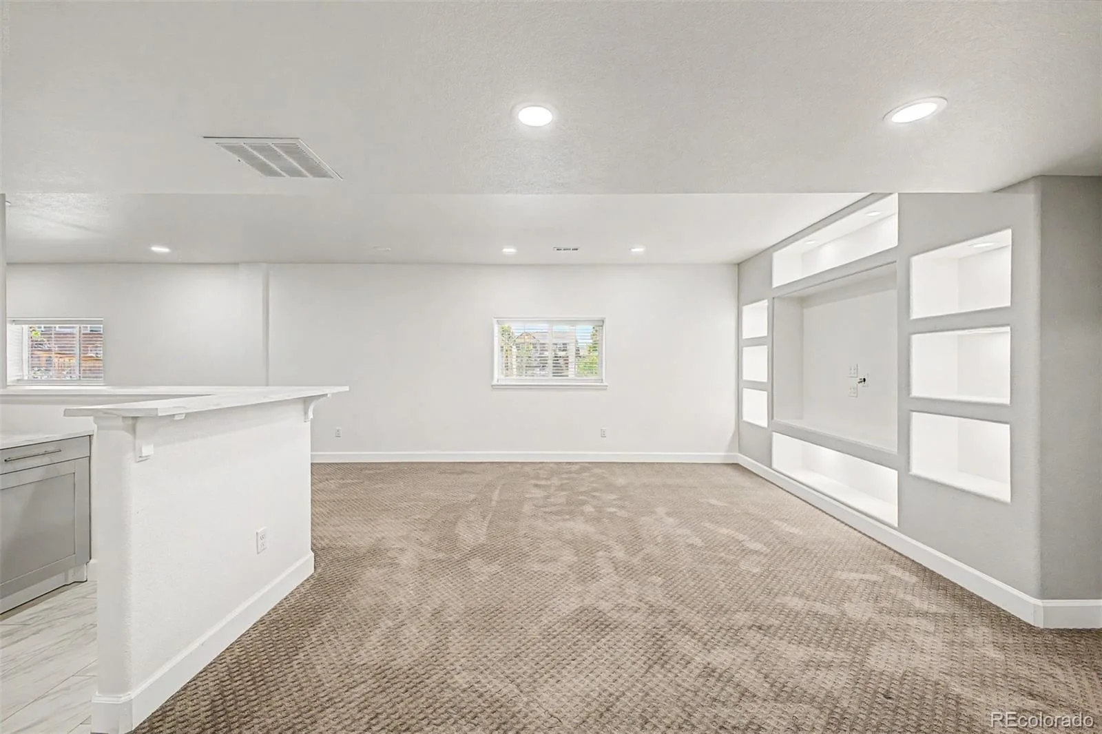 20936 E Duke Place Aurora CO 80013 MLS #REC4046510 06182026232858 1600 36