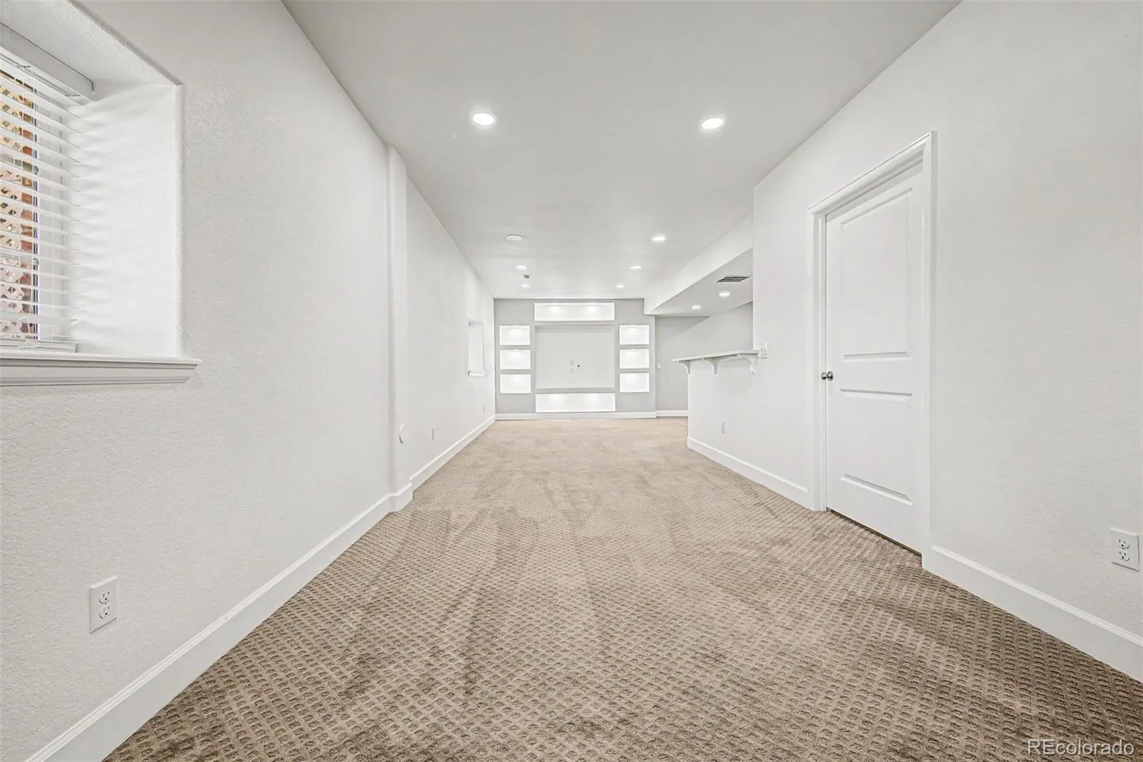 20936 E Duke Place Aurora CO 80013 MLS #REC4046510 06182026232858 1600 39