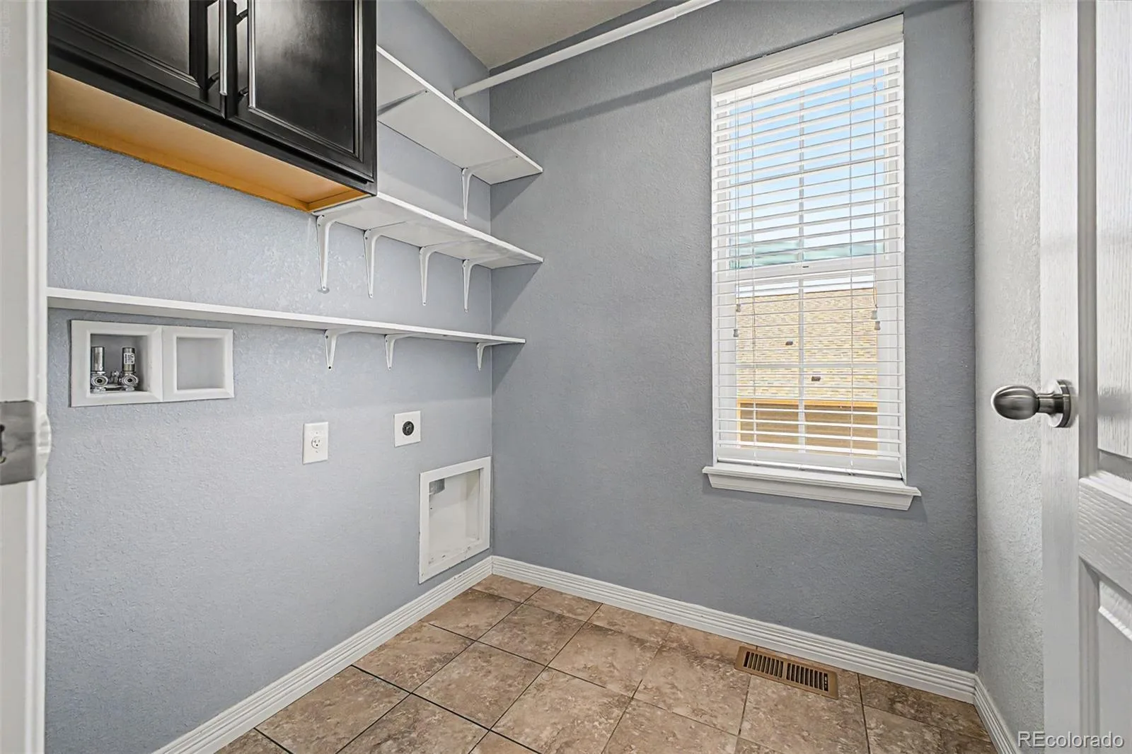 20936 E Duke Place Aurora CO 80013 MLS #REC4046510 06182026232858 1600 46