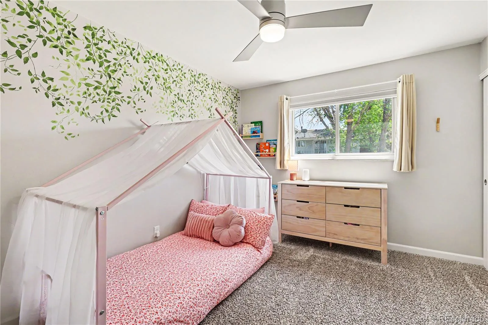 16570 E Baltic Place Aurora CO 80013 MLS #REC4048891 05092026054712 1600 13