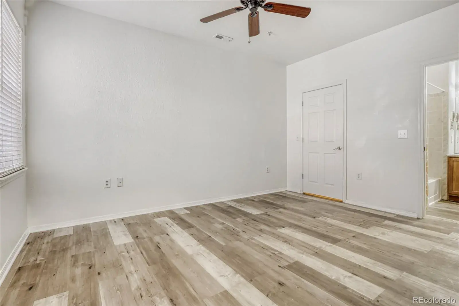 16312 E Fremont Avenue #2 Aurora CO 80016 MLS #REC4048926 02132026233042 1600 10