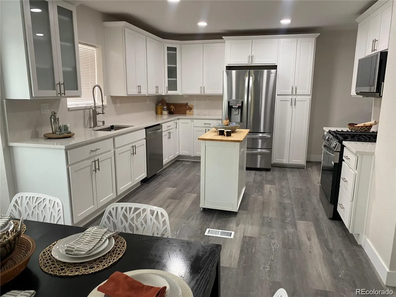 03212026042021 1600 10