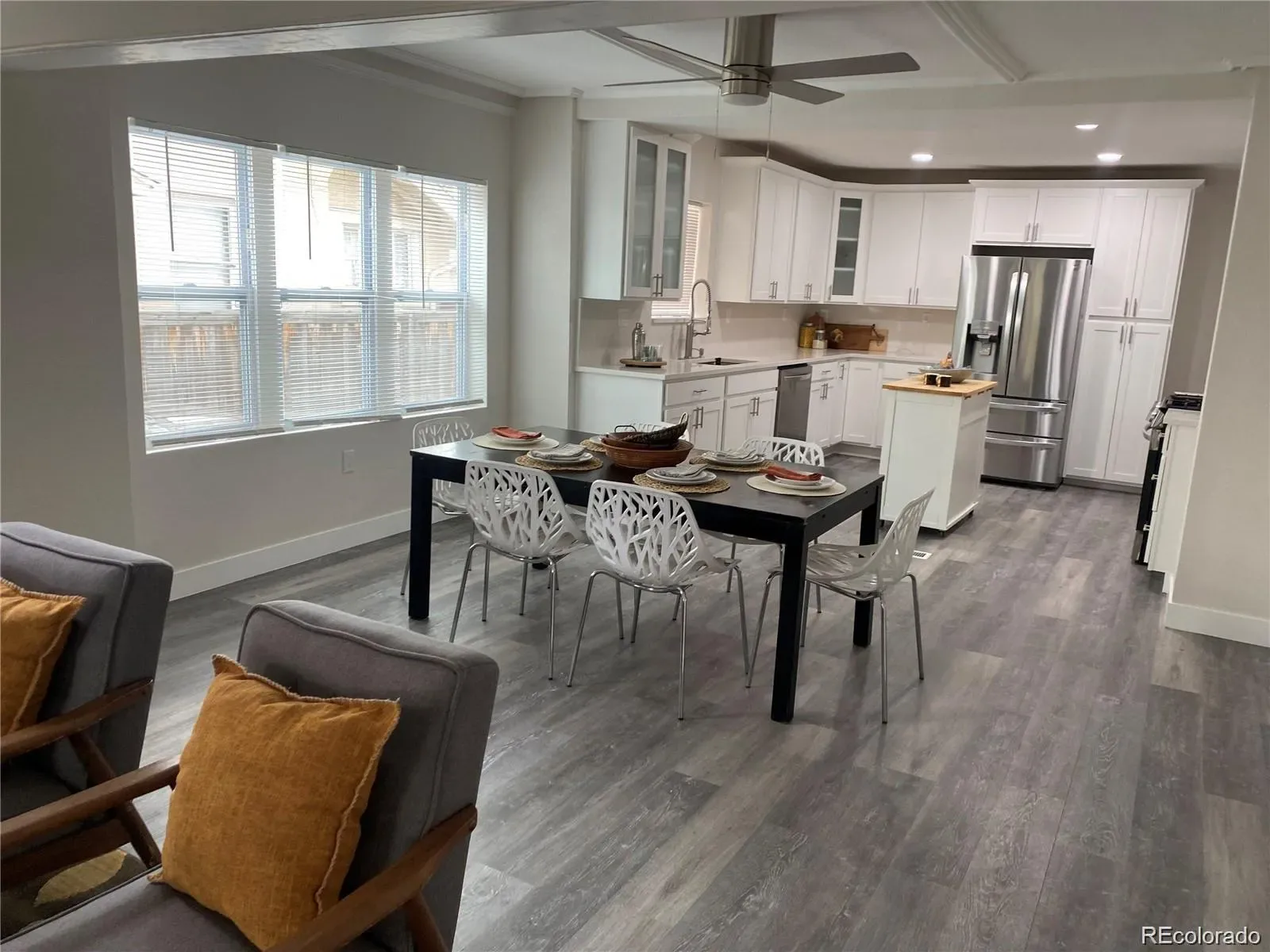 03212026042021 1600 6