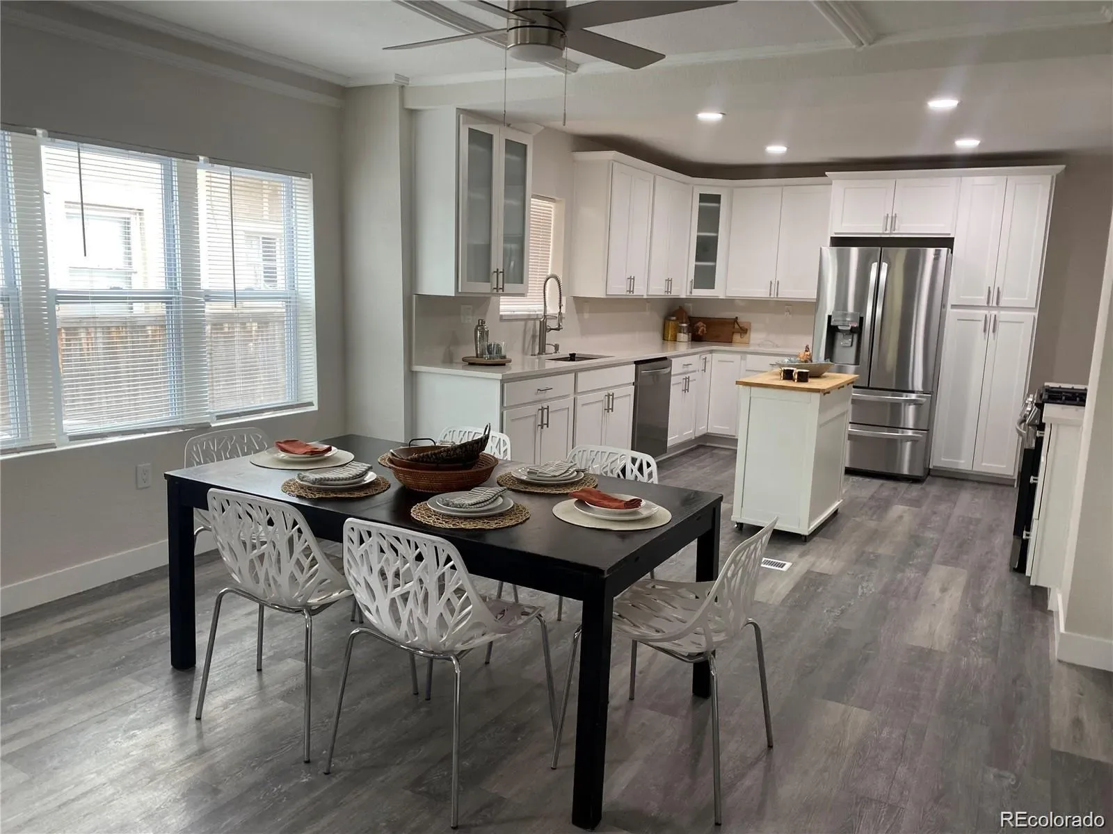 03212026042021 1600 7