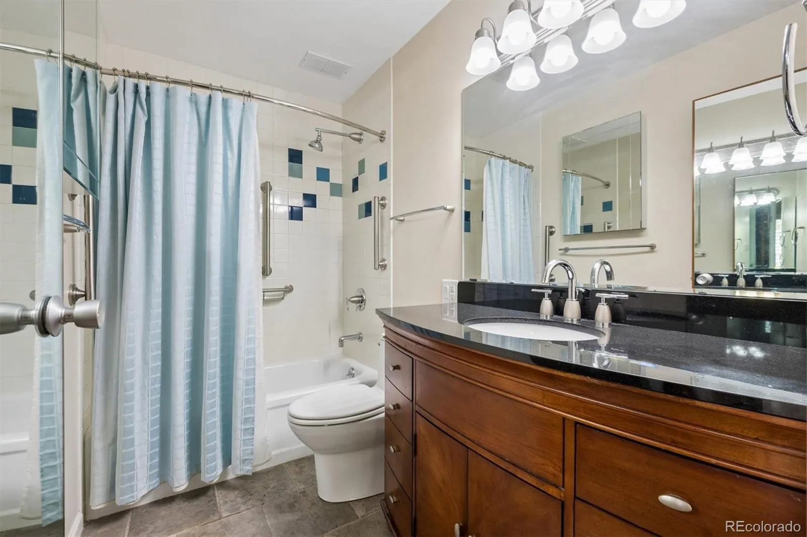 9315 E Center Avenue #2D Denver CO 80247 MLS #REC4053622 05122026190244 1600 13