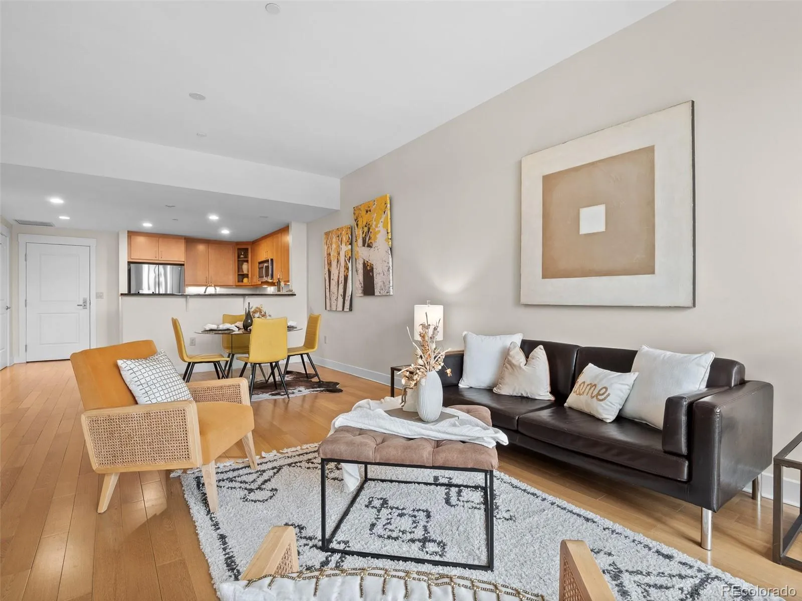 7220 W Bonfils Lane #205 Lakewood CO 80226 MLS #REC4054696 04182026195441 1600 7