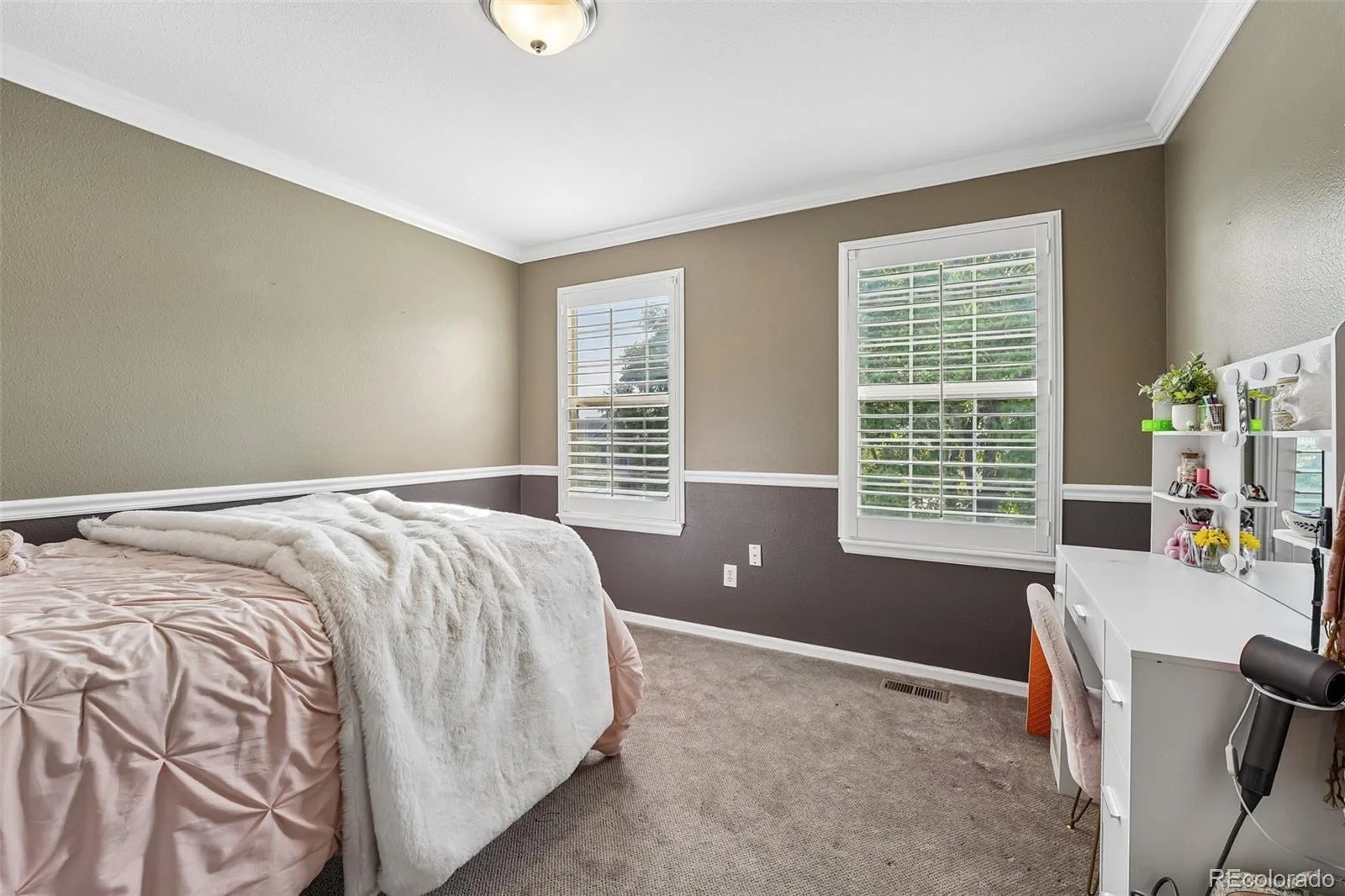 10053 Heywood Street Littleton CO 80130 | MLS #REC4054844 07152026225737 1600 29