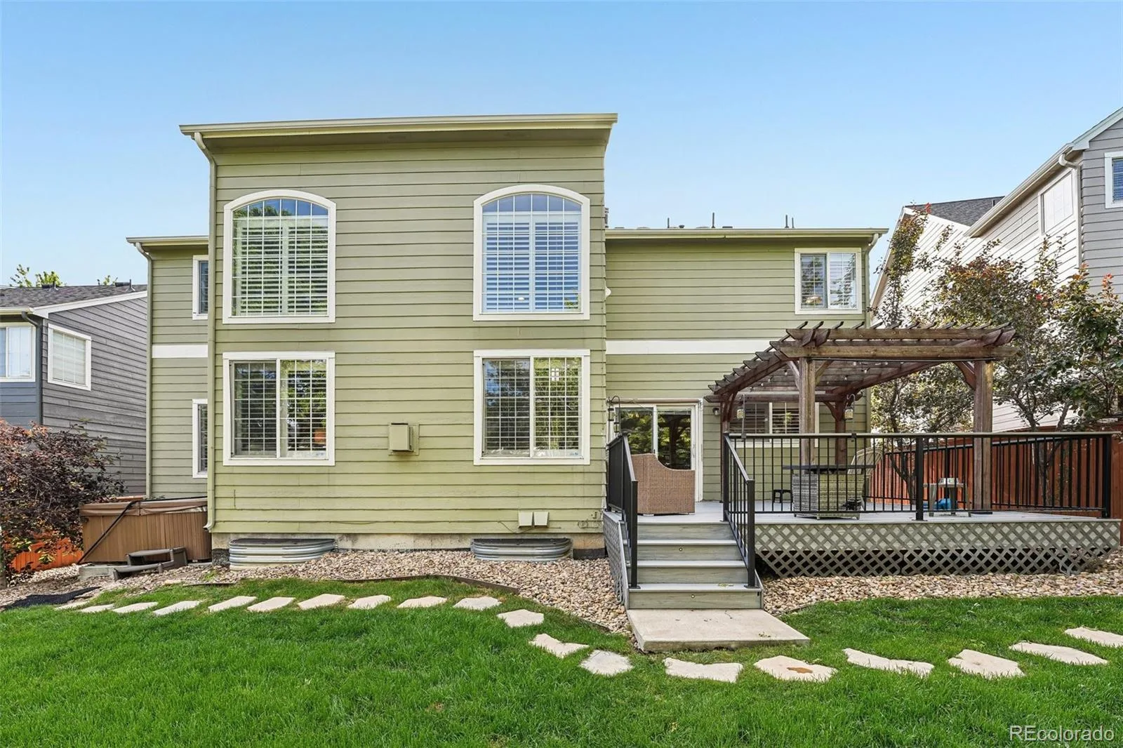 10053 Heywood Street Littleton CO 80130 | MLS #REC4054844 07152026225737 1600 44