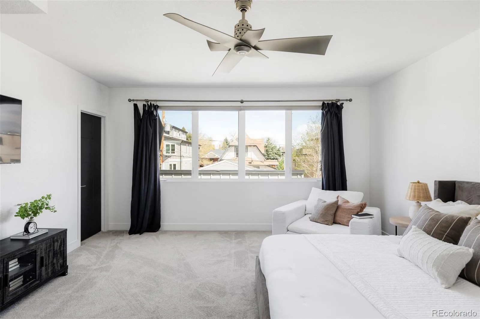 2740 Hazel Court Denver CO 80211 MLS #REC4055677 06132026033915 1600 23