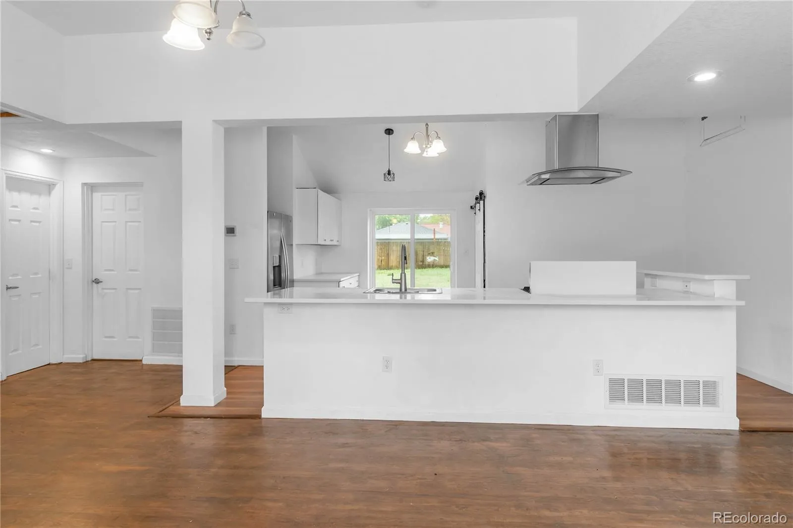 7010 W 44th Avenue Wheat Ridge CO 80033 MLS #REC4057845 05212026005045 1600 5