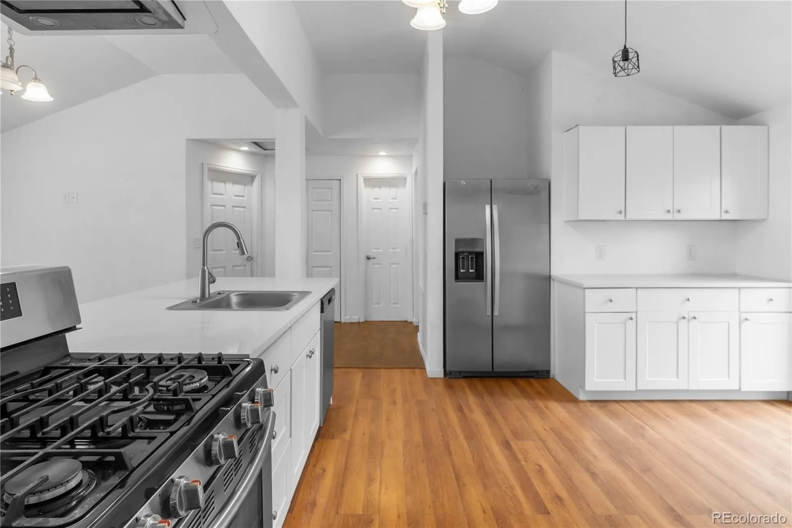 7010 W 44th Avenue Wheat Ridge CO 80033 MLS #REC4057845 05212026005045 1600 6