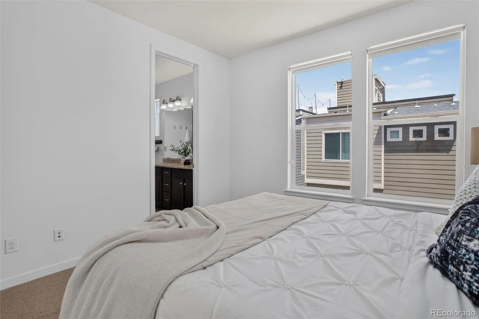 530 E Hinsdale Avenue Littleton CO 80122 | MLS #REC4058081 08272026043321 1600 25