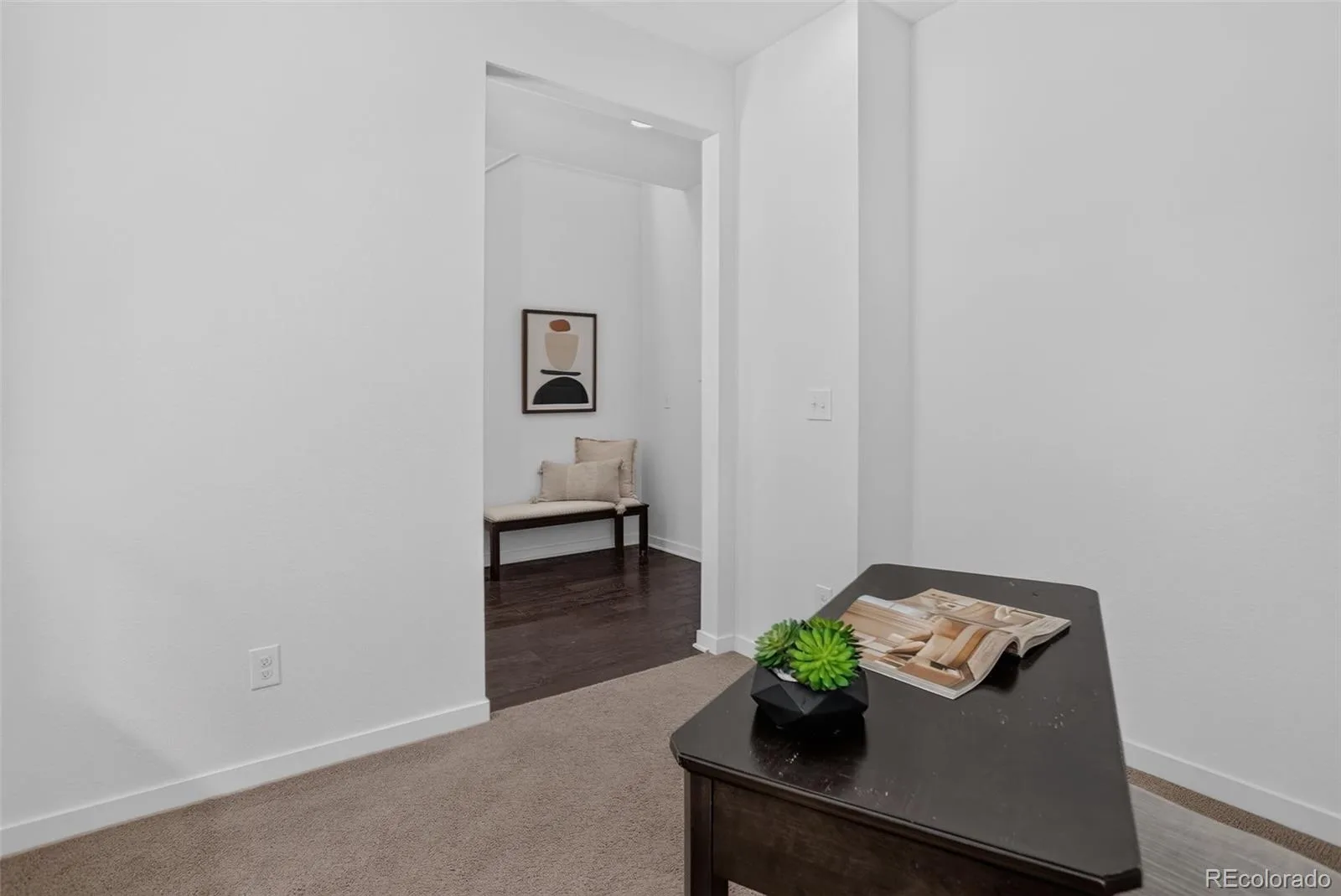 530 E Hinsdale Avenue Littleton CO 80122 | MLS #REC4058081 08272026043321 1600 5