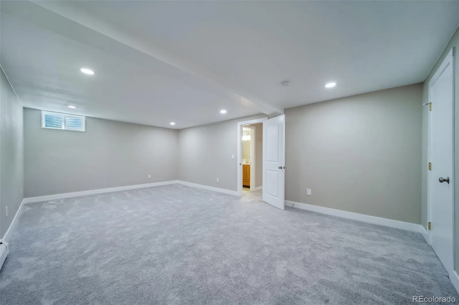 3865 S Nucla Street Aurora CO 80013 | MLS #REC4059930 08032026181536 1600 28