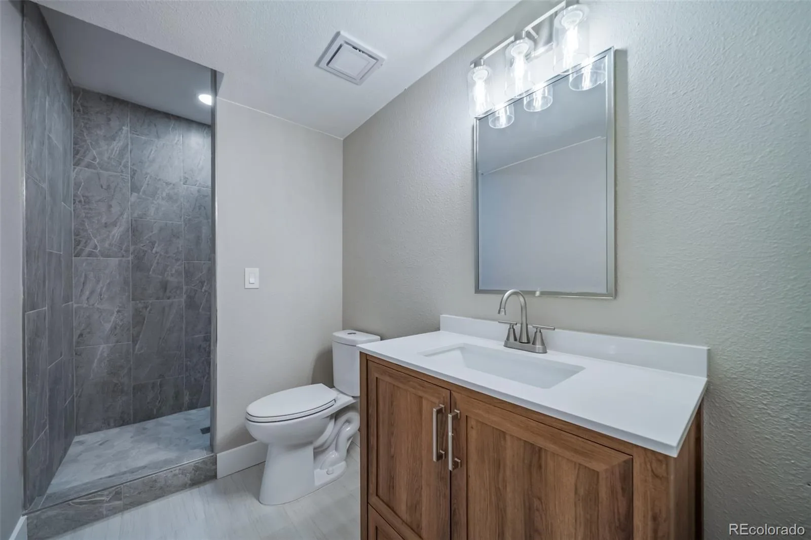 3865 S Nucla Street Aurora CO 80013 | MLS #REC4059930 08032026181536 1600 29