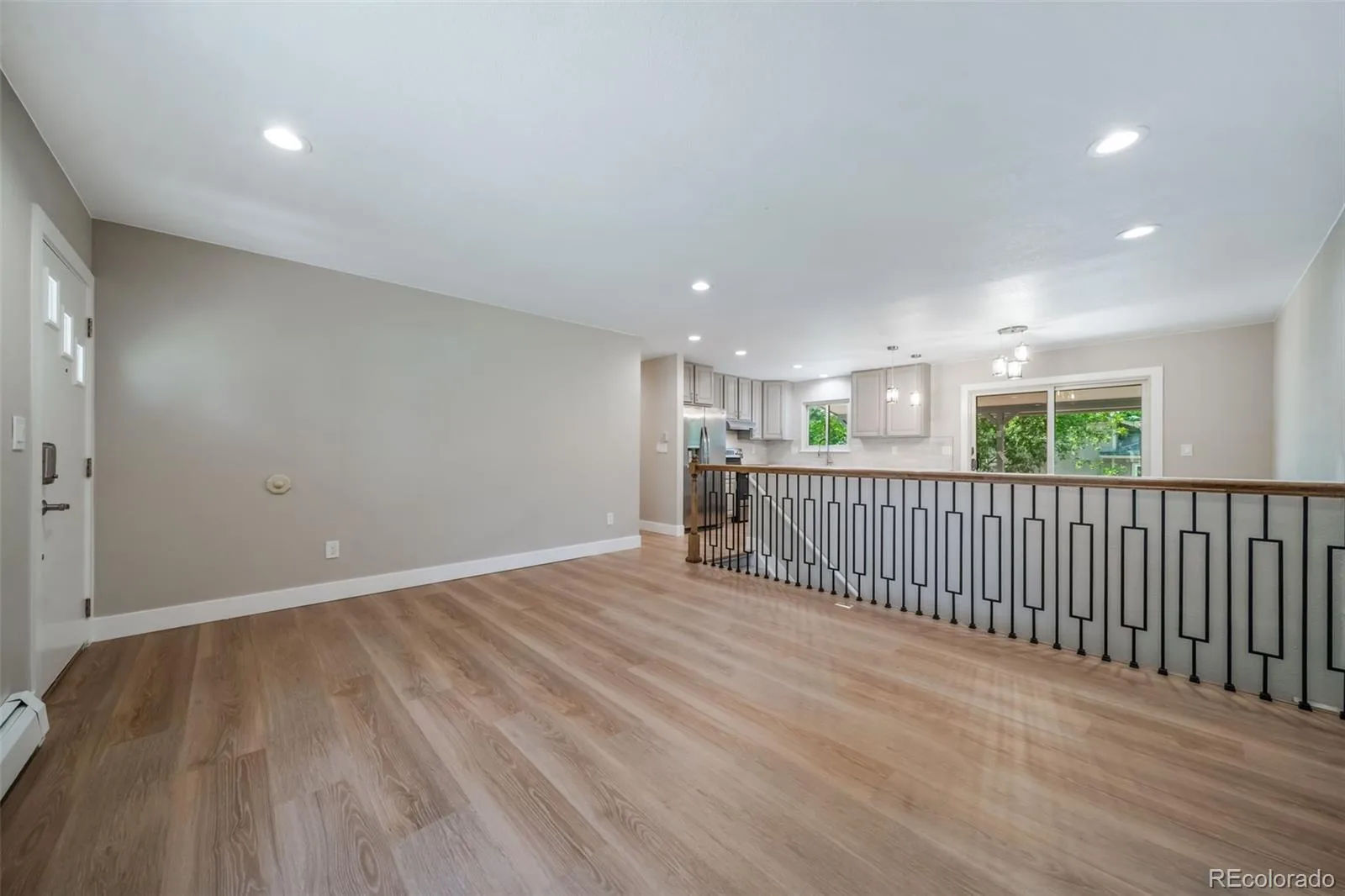 3865 S Nucla Street Aurora CO 80013 | MLS #REC4059930 08032026181536 1600 6