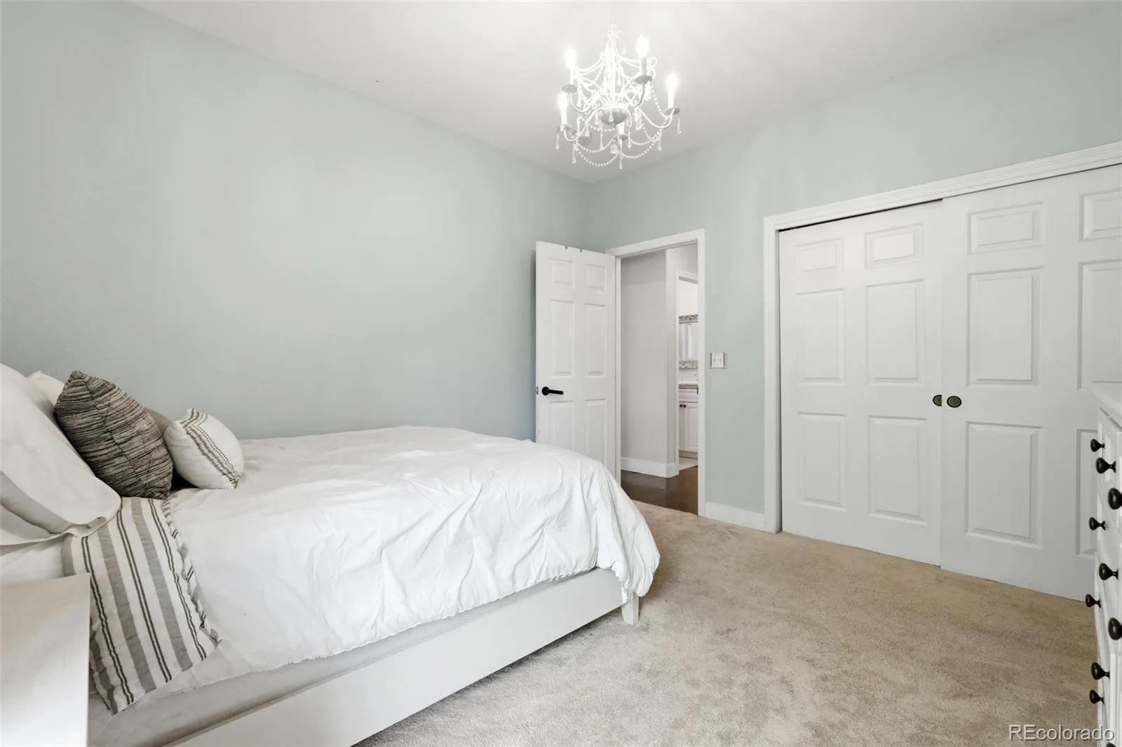 4591 Christensen Circle Littleton CO 80123 | MLS #REC4060330 08262026233709 1600 34