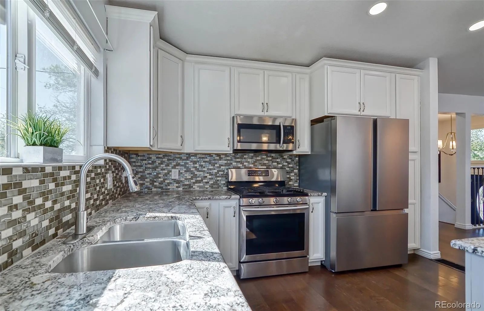 8246 S Dover Street Littleton CO 80128 MLS #REC4060491 05232026182316 1600 6