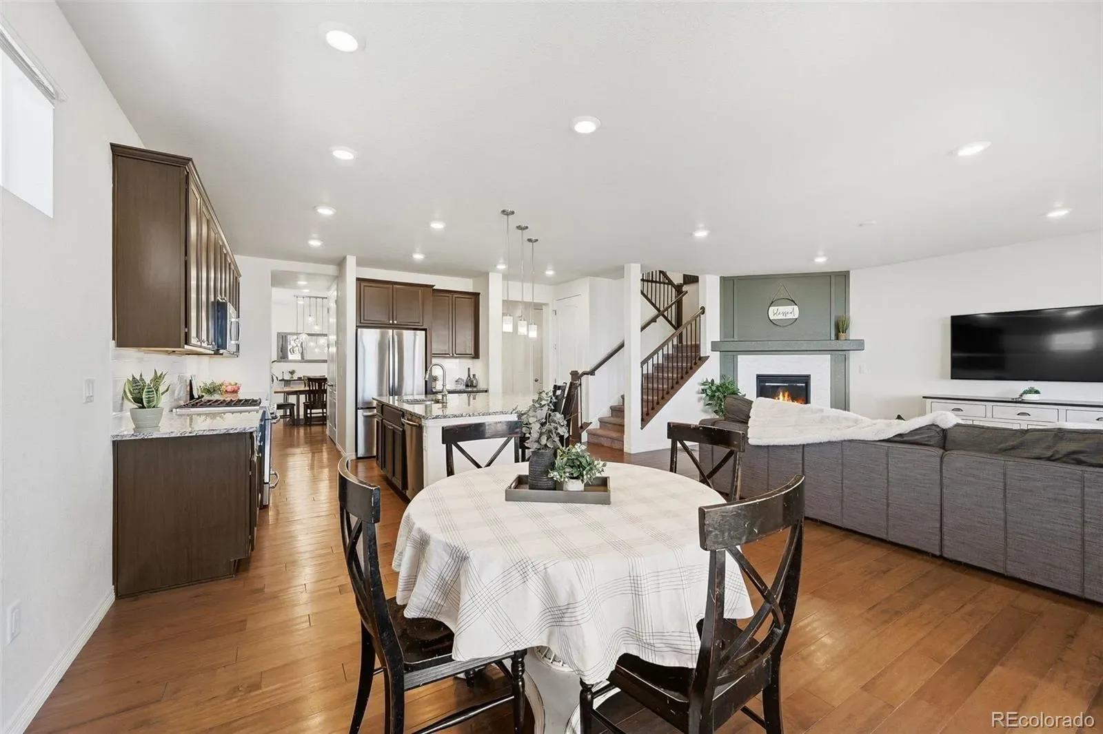 03272026043135 1600 16